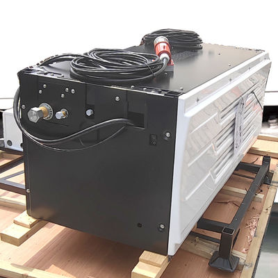 وحدة تبريد Thermo King UT Series UT-R EXTREME لتحل محل UT-1200 المثبتة على شاحنة نقل المطار